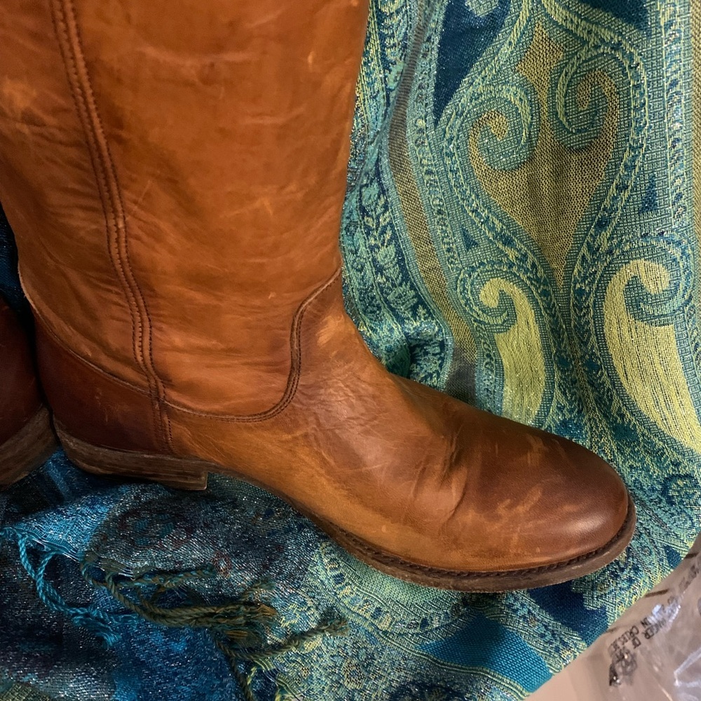 🌲Frye Boots🌲 - Picture 6 of 15
